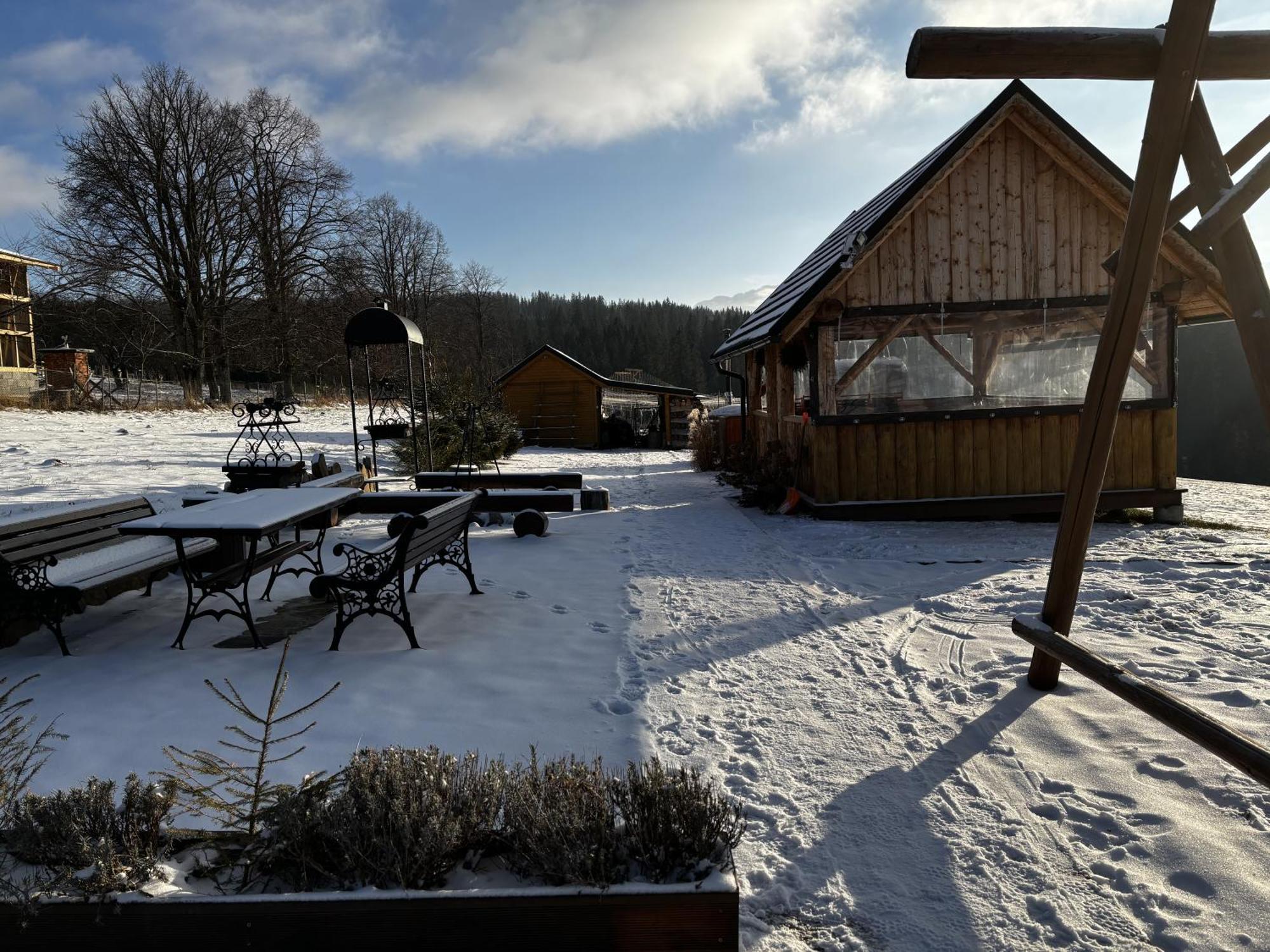 Witowianskie Domki Z Kominkiem, Jacuzzi I Sauna Dzianisz Экстерьер фото